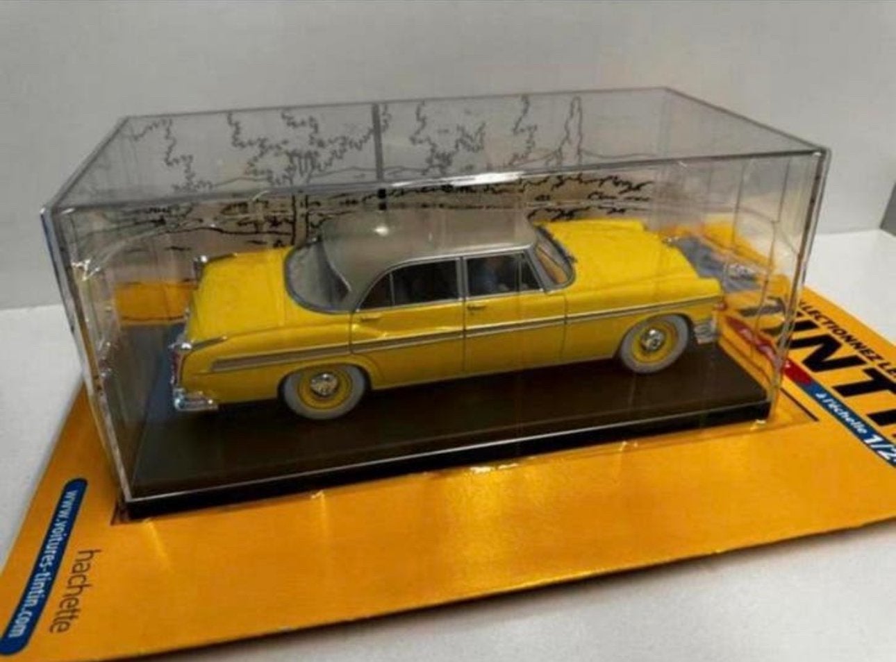 Kuifje auto 1:24  Chrysler ontvoerders zaak zonnebloem no39, Verzamelen, Stripfiguren, Ophalen of Verzenden, Nieuw