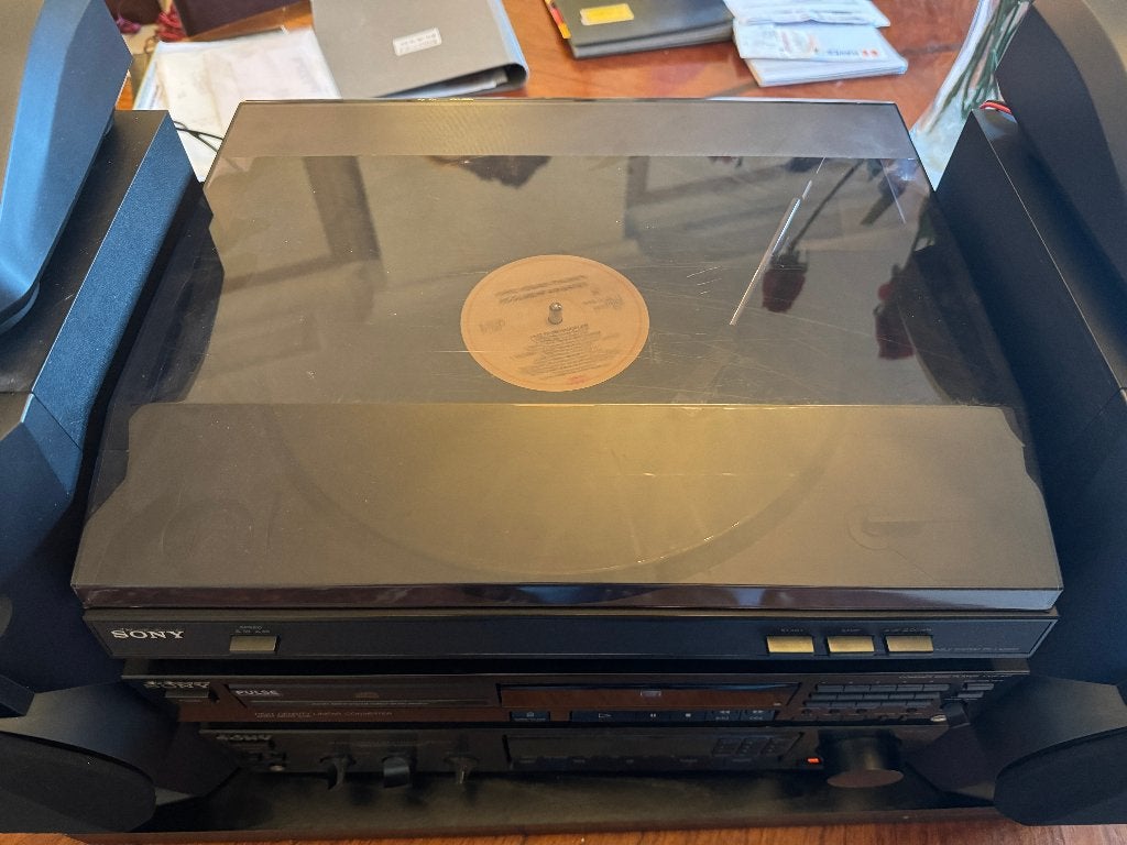 Foto 2 van Sony Stereo Set Draaitafel Tuner Versterker CD Boxen ‘90