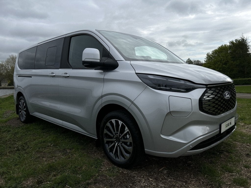 Ford E-Tourneo Custom 340 L2H1 Titanium X 65 kWh 218pk | Lee, Auto's, Ford, Bedrijf, Te koop, Overige modellen, 360° camera, ABS