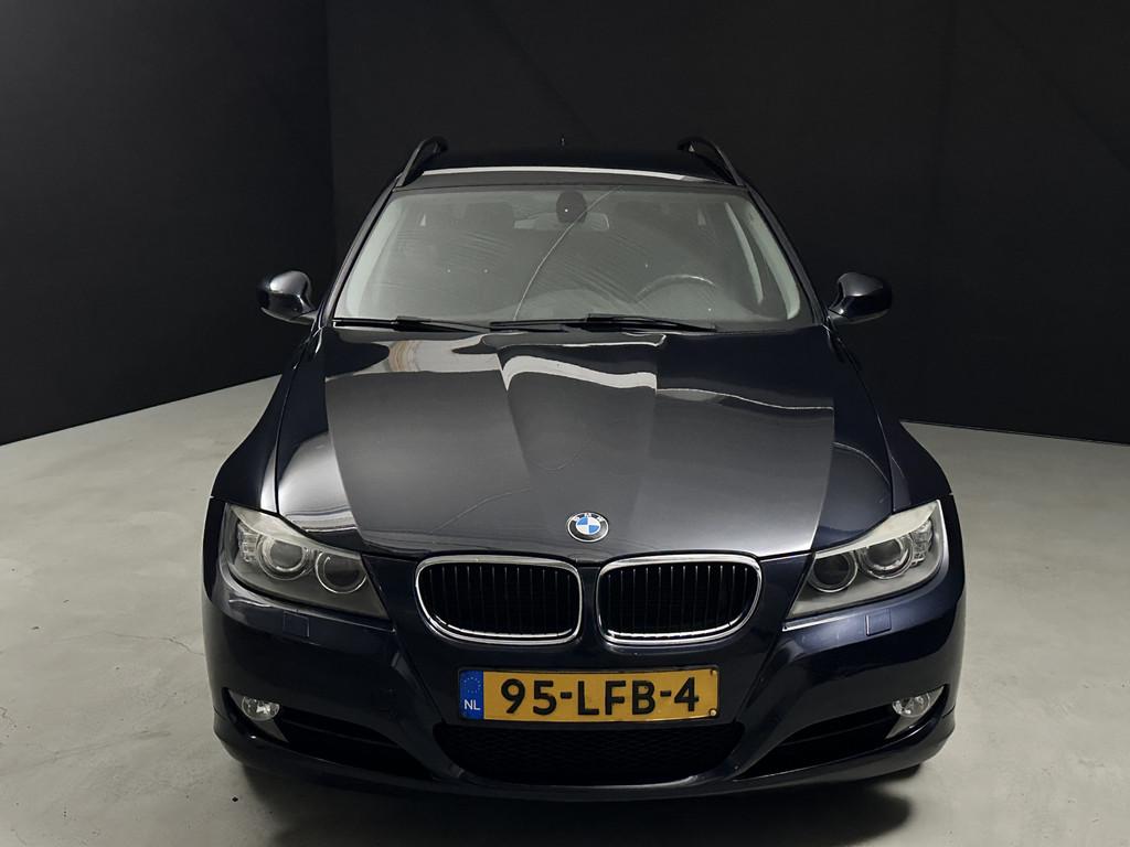 BMW 3 Serie Touring 318i Business Line *Navi*AC* (bj 2010), Euro 5, Achterwielaandrijving, Blauw, Origineel Nederlands
