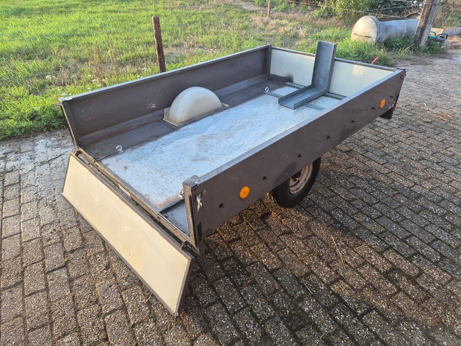 aanhanger ook geschikt voor motor, Ophalen