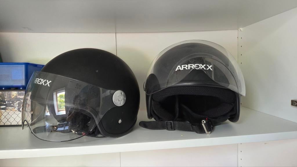2 Motorhelmen (Arroxx) in zeer goede staat, Overige merken, Dames, Jethelm, Ophalen of Verzenden