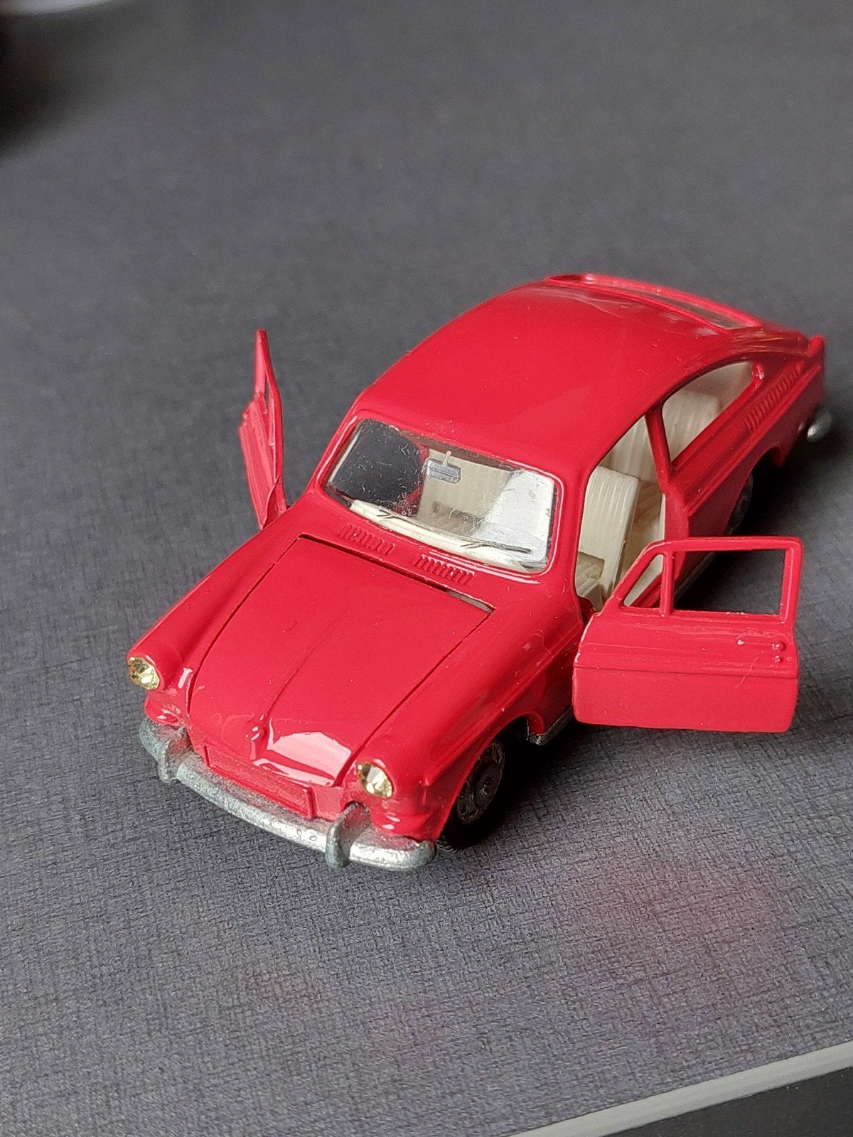 DINKY TOYS 1600 TL NR 163, Ophalen of Verzenden, Auto, Dinky Toys