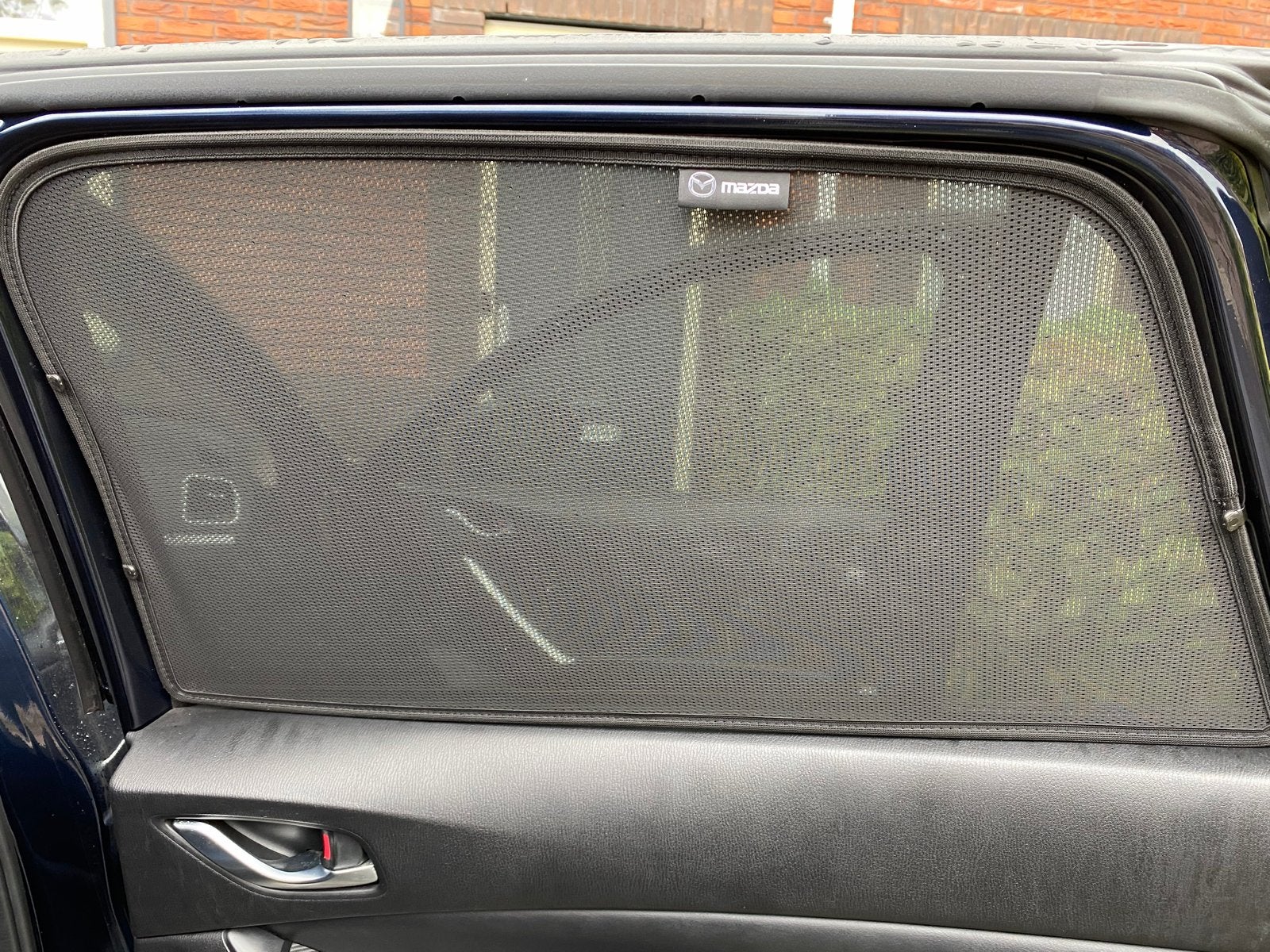 Originele Mazda Zonnescherm Model 2016, Ophalen, Gebruikt