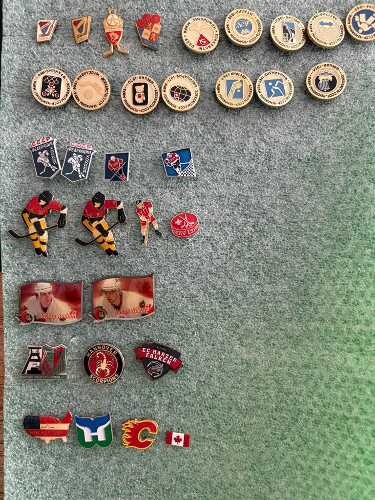 IJshockey Pins: Rusland, Duitsland, NHL & meer - Verzameling, Verzamelen, Ophalen of Verzenden, Gebruikt, Sport, Speldje of Pin