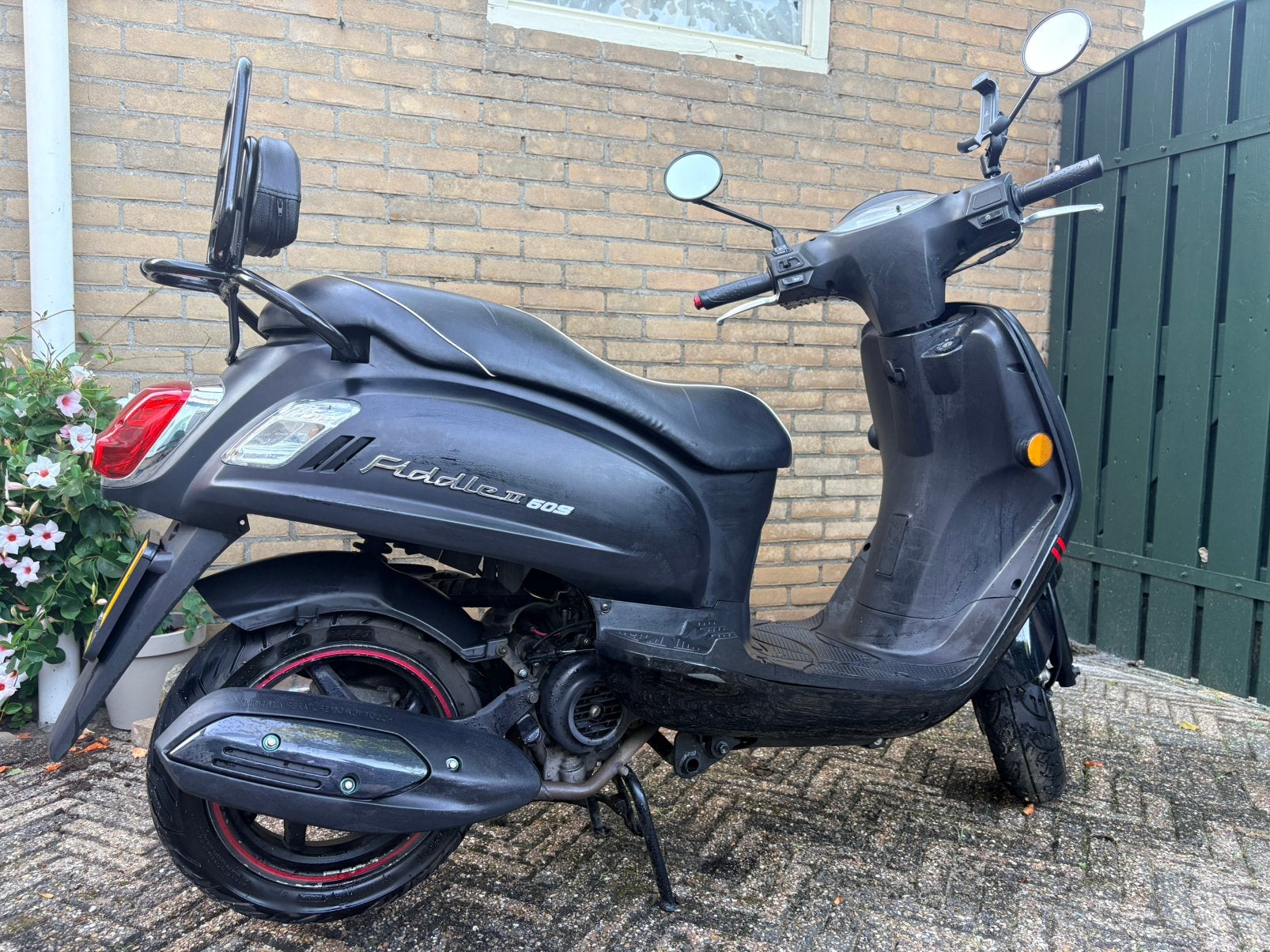 SYM Fiddle II 45 km/u (2018) – Inclusief 2 helmen, Ophalen, Gebruikt, Maximaal 45 km/u, Benzine