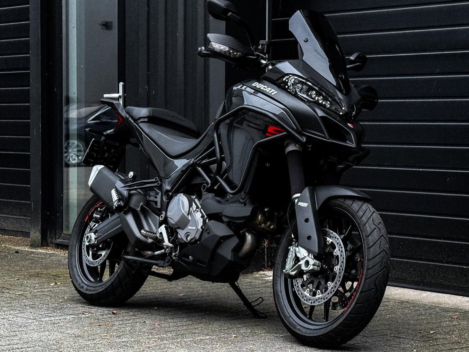 Ducati Multistrada V2 S (2022) 950 - Volledig - carplay, 2 cilinders, Motorrijbewijs A, Toermotor, Handgeschakeld