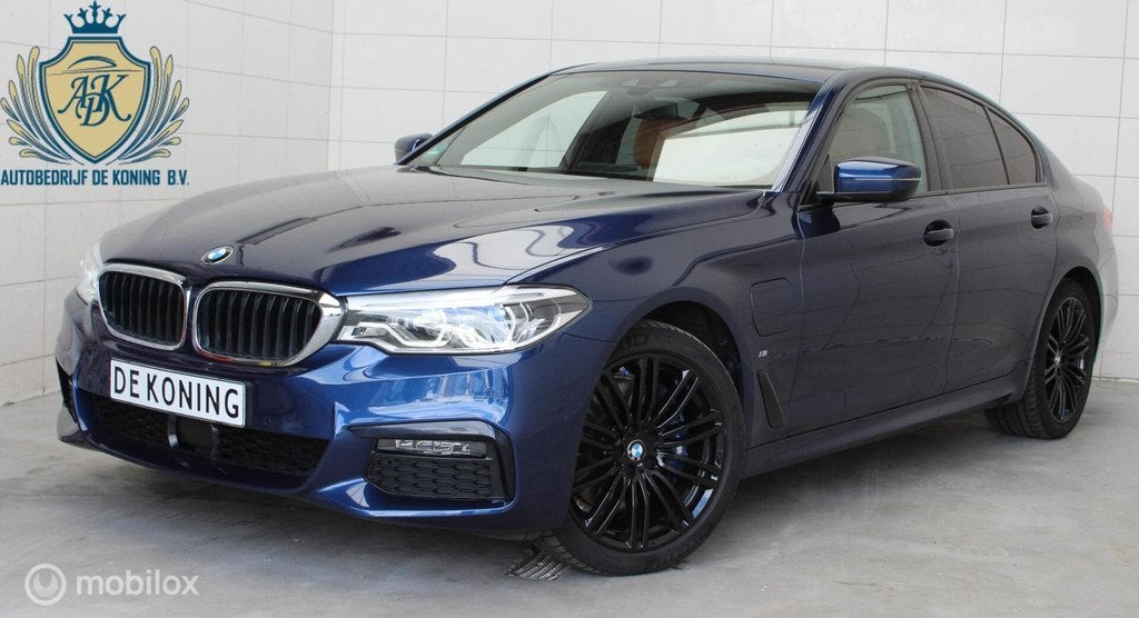 BMW 5-serie 530e xDrive Executive M Pakket I Camera I VOL, 1998 cc, Gebruikt, 4 cilinders, Blauw