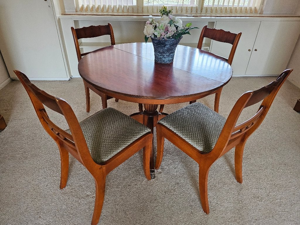 eettafel, Huis en Inrichting, Tafels | Eettafels, Ophalen, Overige materialen, Engelse stijl., 100 tot 150 cm