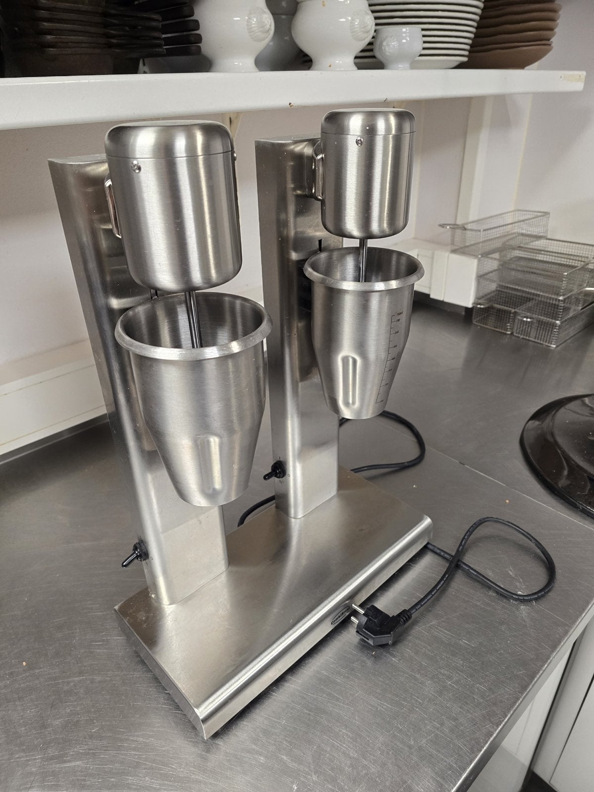 Semiprofessioneel milkshake apparaat - ZGAN, Ophalen, Zo goed als nieuw