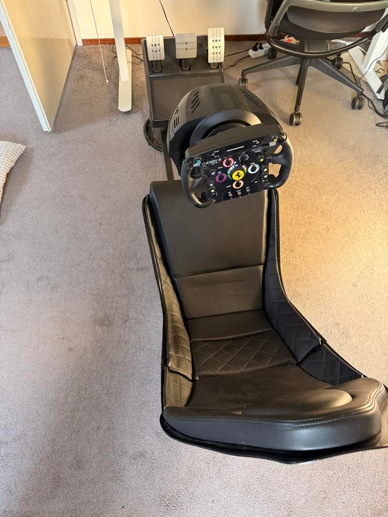 Playseat + T300rs F1, Ophalen, Zo goed als nieuw