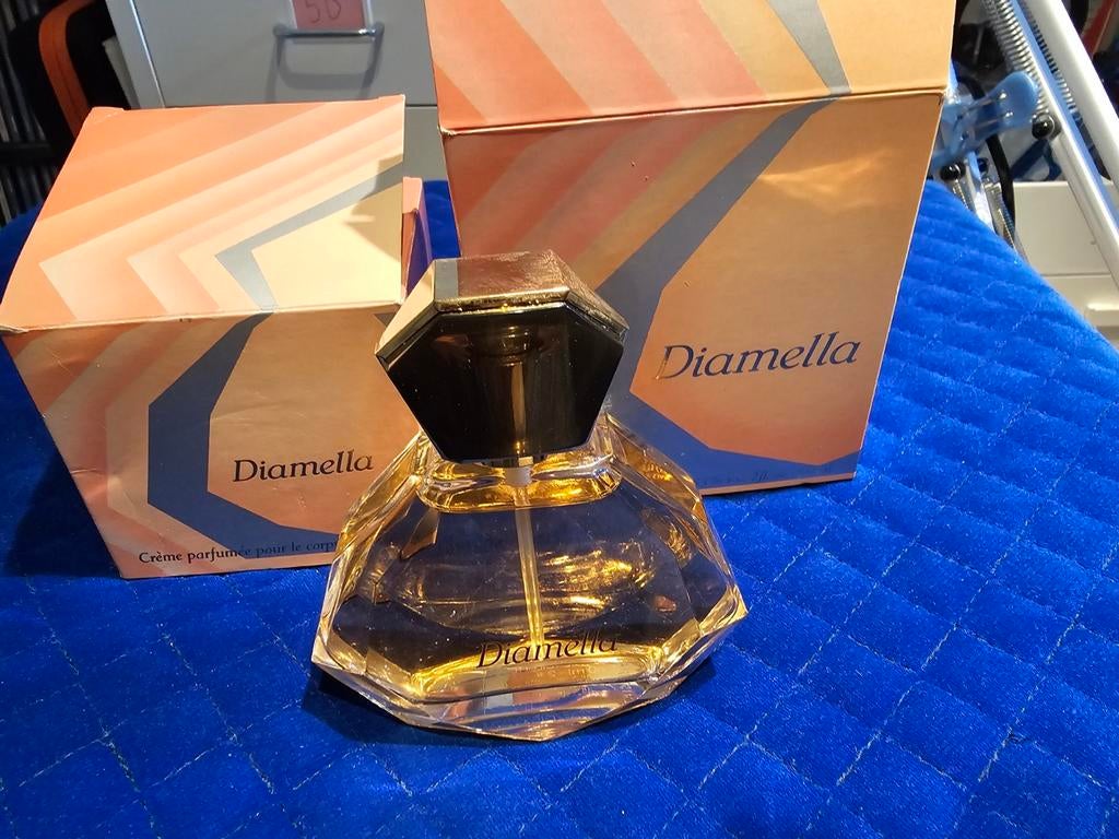 Diamella/ crème + Diamella /edt/  zeldzaam, Ophalen of Verzenden, Nieuw