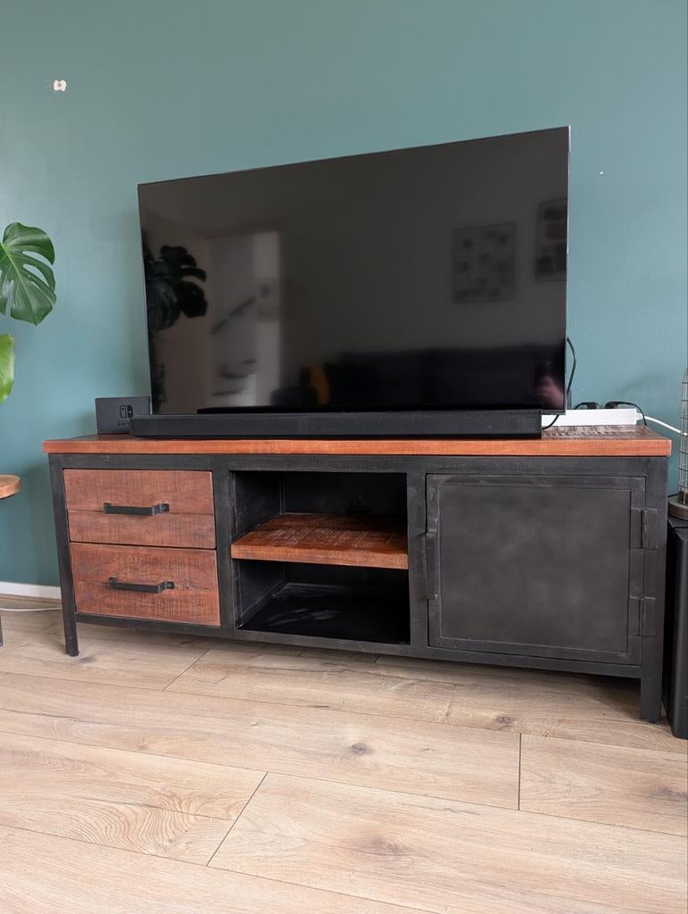 Tv meubel industriëel, Ophalen, Zo goed als nieuw, 25 tot 50 cm, Minder dan 100 cm