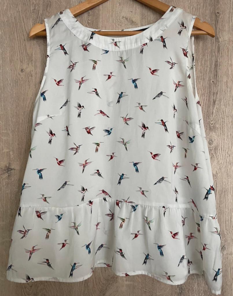 Terre Bleue nieuwe witte top met vogels, Wit, Nieuw, Zonder mouw, Ophalen