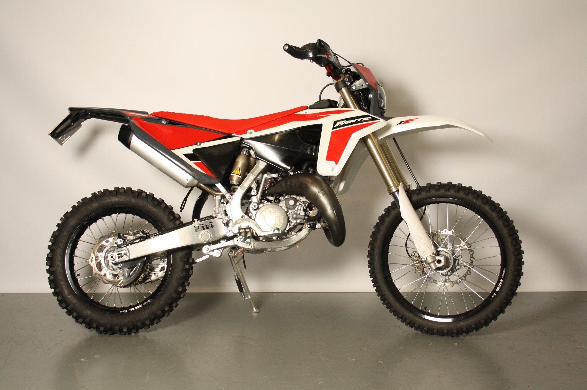 FANTIC MOTOR XE 125 Enduro (bj 2024), Motoren, Bewo revisie & tuning, Newtonstraat 6 a
7131 PP  Lichtenvoorde, NL, Bedrijf, Crossmotor