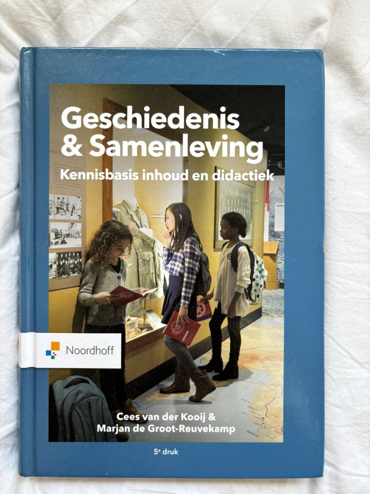 Geschiedenis & samenleving, Boeken, Cees van der Kooij; Marjan de Groot-Reuvekamp, Sociale wetenschap, Nieuw, Ophalen of Verzenden