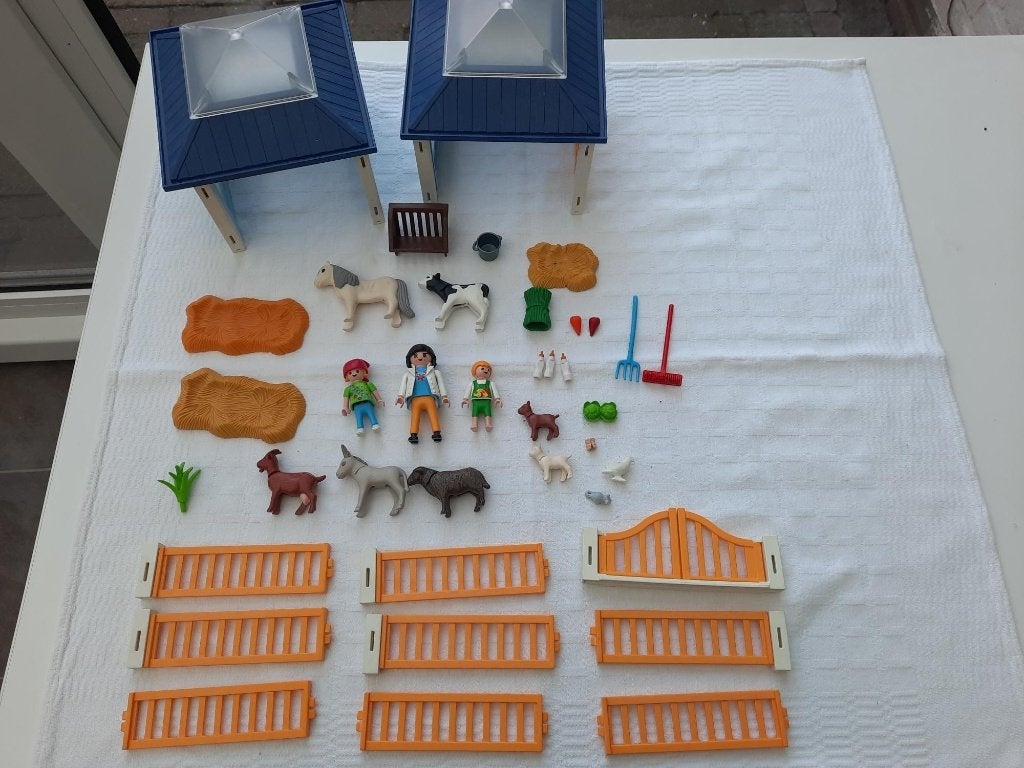 Playmobil Dierenverzorgingsplaats 4344, Ophalen of Verzenden, Zo goed als nieuw, Complete set