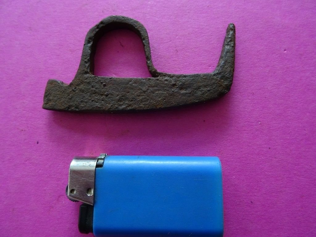 ANTIEKE MIDDELEEUWSE VUURIJZER / VUURSLAG BODEMVONDST, Ophalen of Verzenden