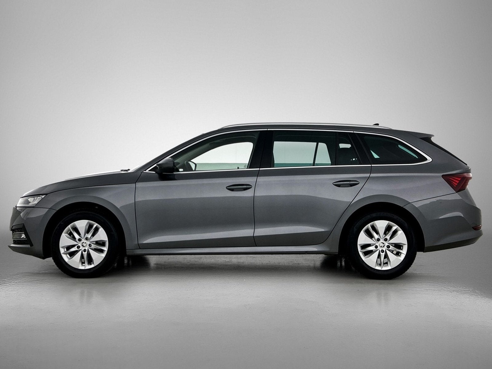 Skoda Octavia Combi 2.0 Crtdi Ambition | Navi | Clima |, Auto's, Automaat, 1441 kg, Stof, Gebruikt