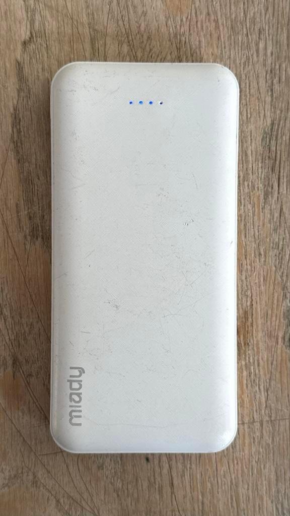 Mlady Powerbank 10000mAh - Wit, Telecommunicatie, Powerbanks, Zo goed als nieuw, Ophalen of Verzenden