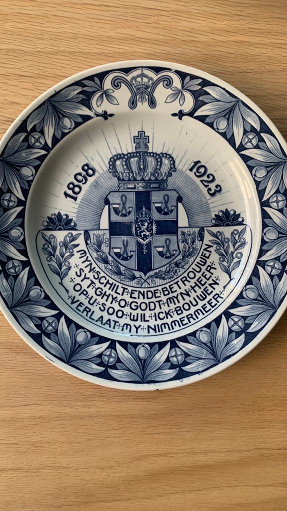 Herdenkingsbord Wilhelmina 1898-1923, Ophalen