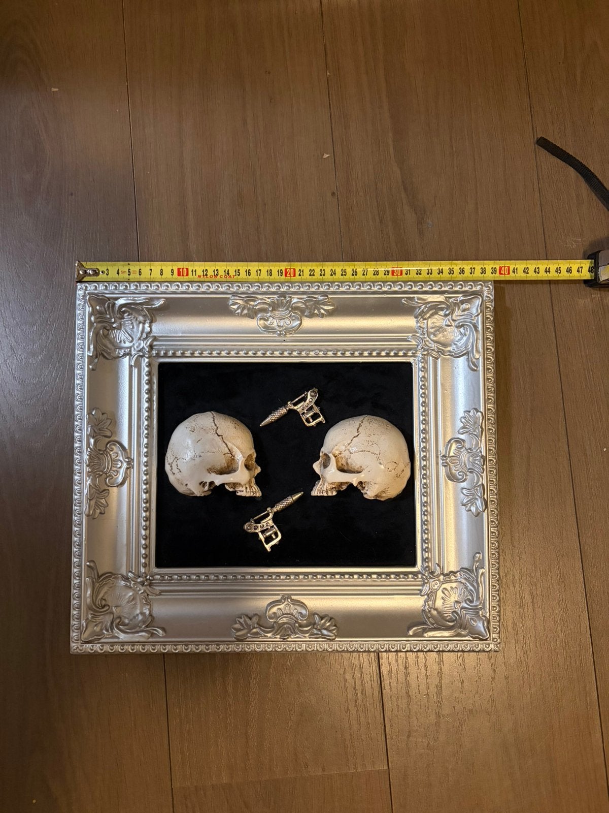 Lijst met skulls en tatto machine, Ophalen of Verzenden, Zo goed als nieuw