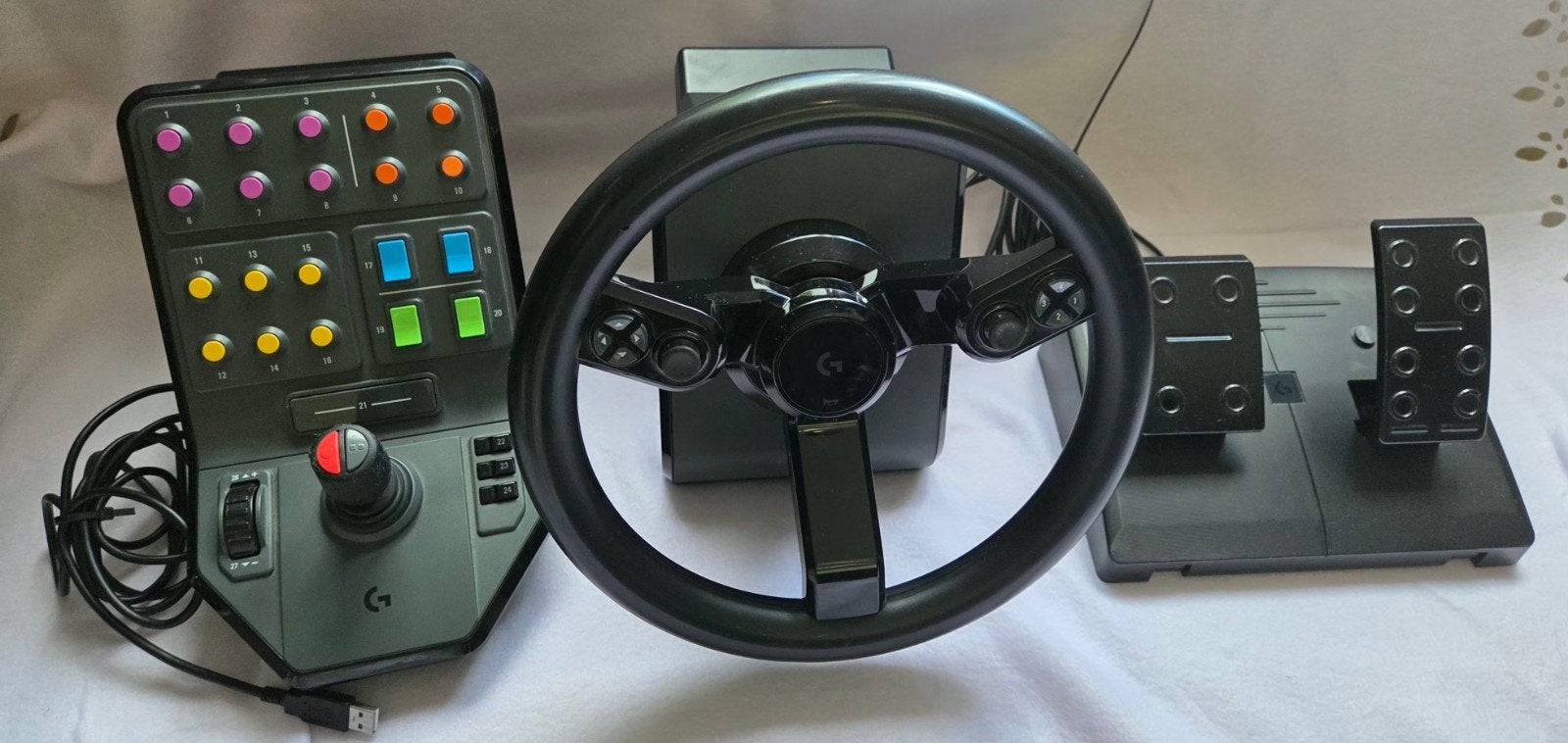 Logitech Heavy Equipment Bundel, Ophalen of Verzenden, Zo goed als nieuw, Logitech