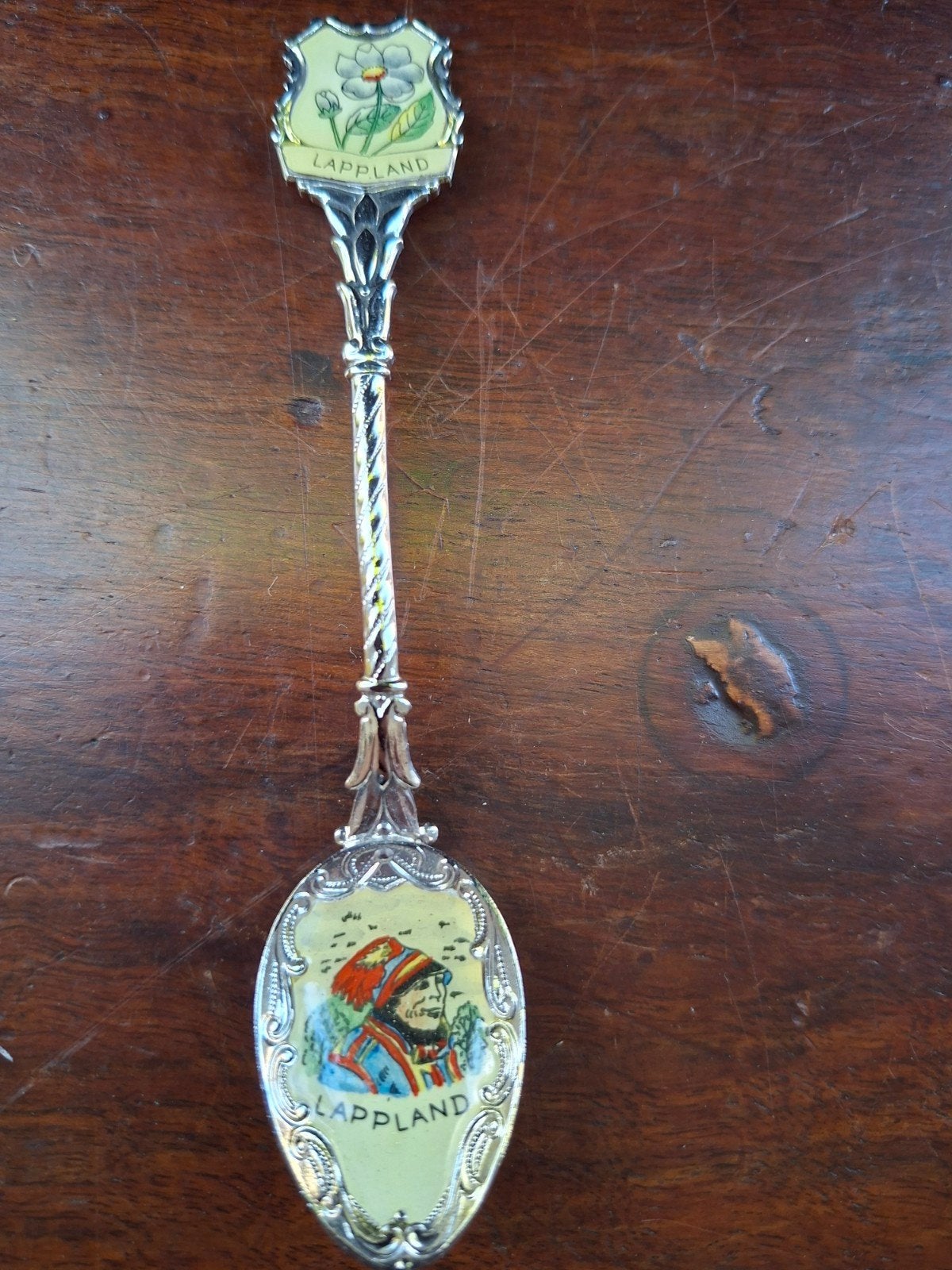 Vintage verzamellepel Lapland met Sami en bloemmotief, Antiek en Kunst, Ophalen of Verzenden