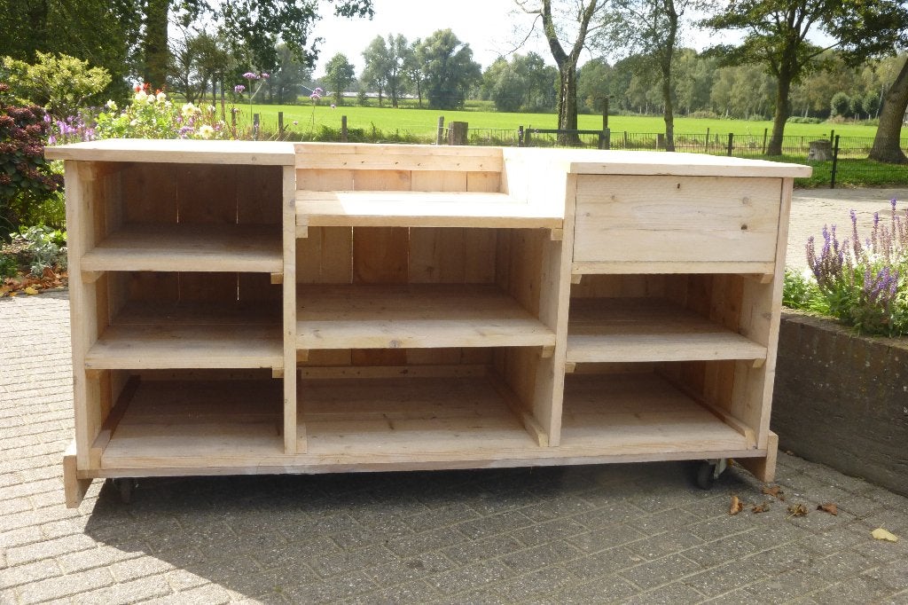 Mooie degelijke verrijdbare steigerhouten toonbank., Zakelijke goederen, Ophalen