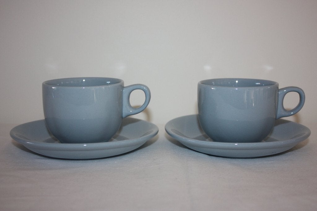 Johnson Bros / Brothers Greydawn 2 kop en schotels, Antiek en Kunst, Antiek | Servies los, Ophalen of Verzenden