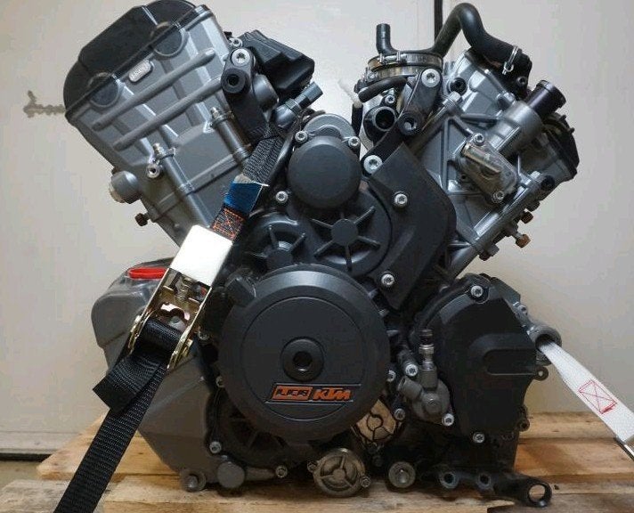 Ktm 1290 superduke r 2020 gen 3 engine blok 9400 km, Ophalen of Verzenden