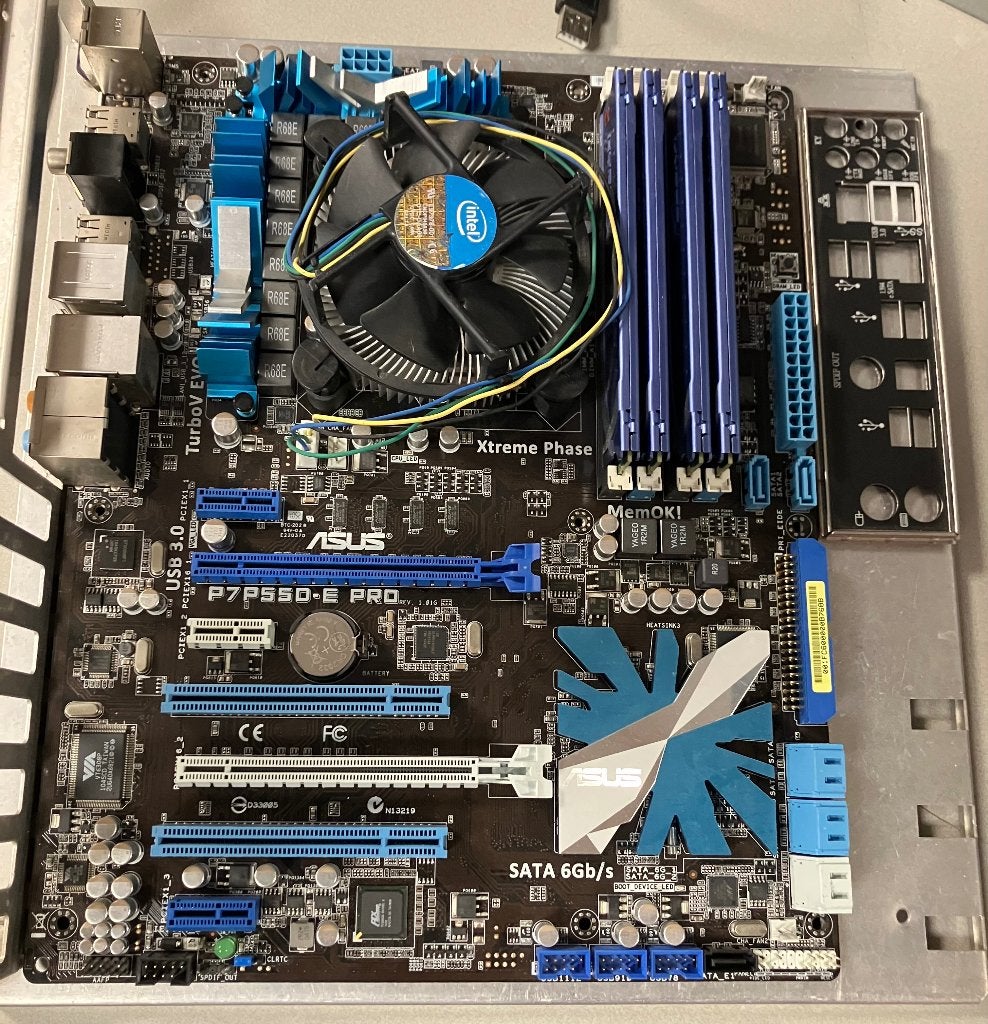 Asus P7P55D-E Pro + I7-870 + 8GB, LGA 1156, Gebruikt, DDR3, Ophalen of Verzenden