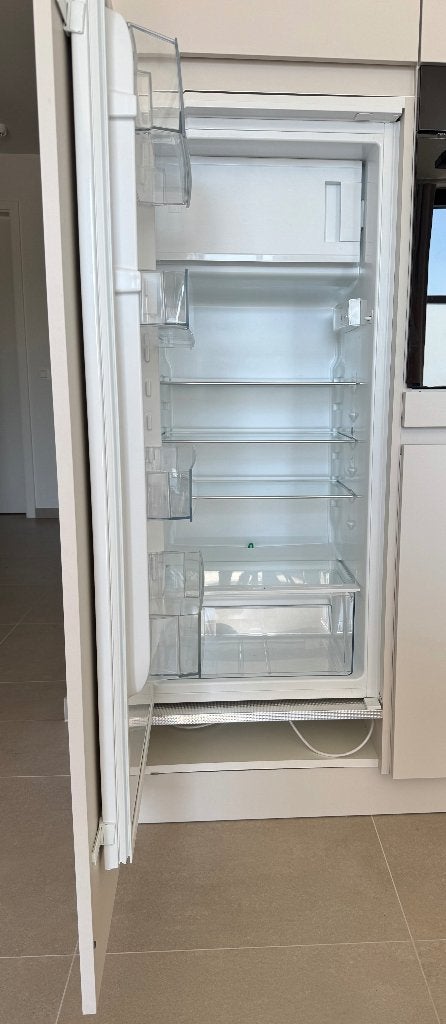 Electrolux inbouw koelkast, Witgoed en Apparatuur, Koelkasten en IJskasten, Ophalen, 150 tot 200 liter, 120 tot 140 cm, Nieuw