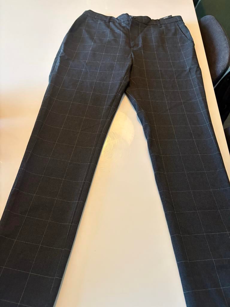 Daily Aesthetikz Daz/Ray Skinny Pants Maat M Nieuw, Ophalen, Nieuw, Maat 48/50 (M), Grijs