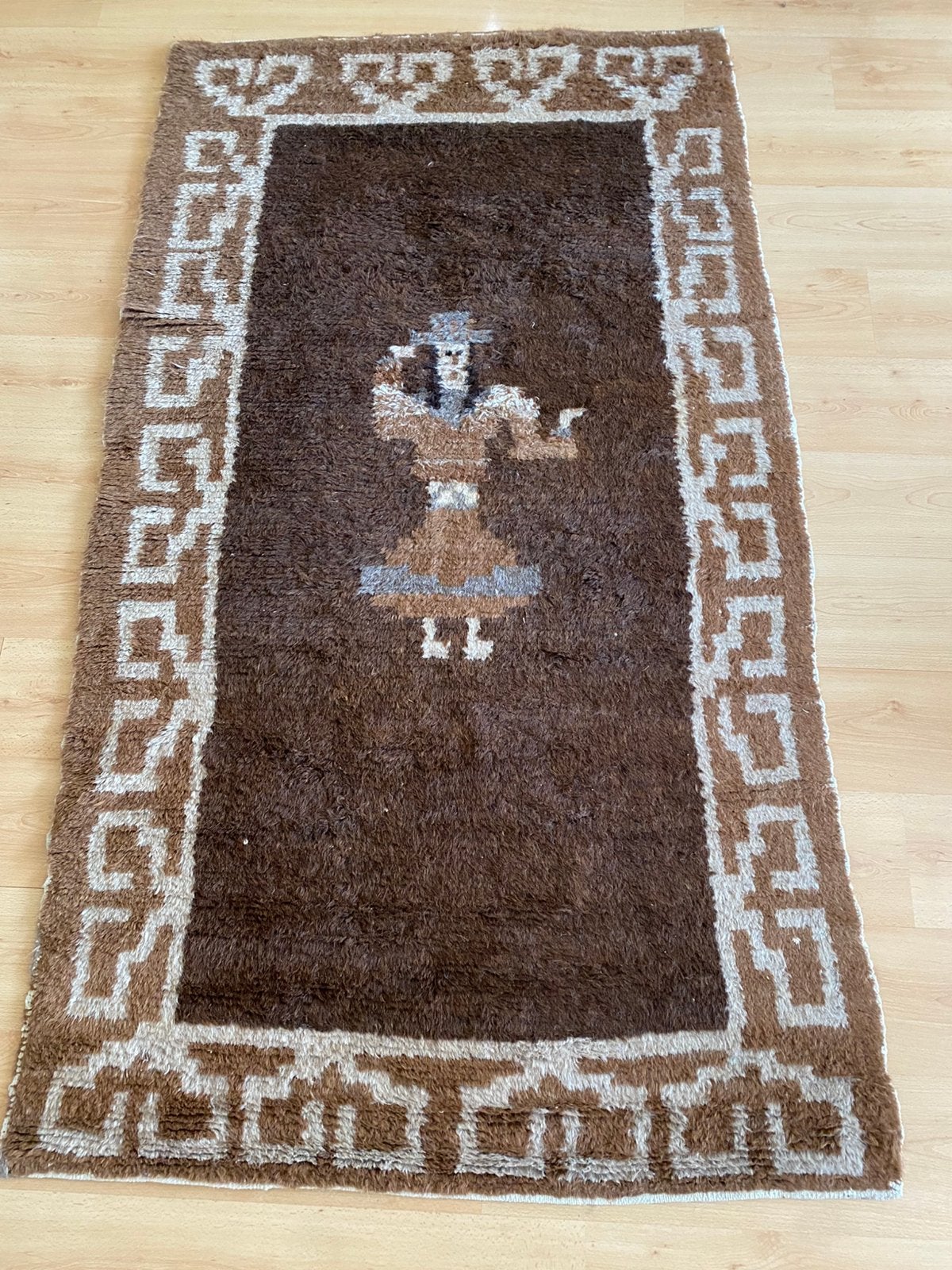 Vloerkleed bruin, met camel en beuge , 113 x 206 cm, Ophalen, Gebruikt, 100 tot 150 cm, Bruin