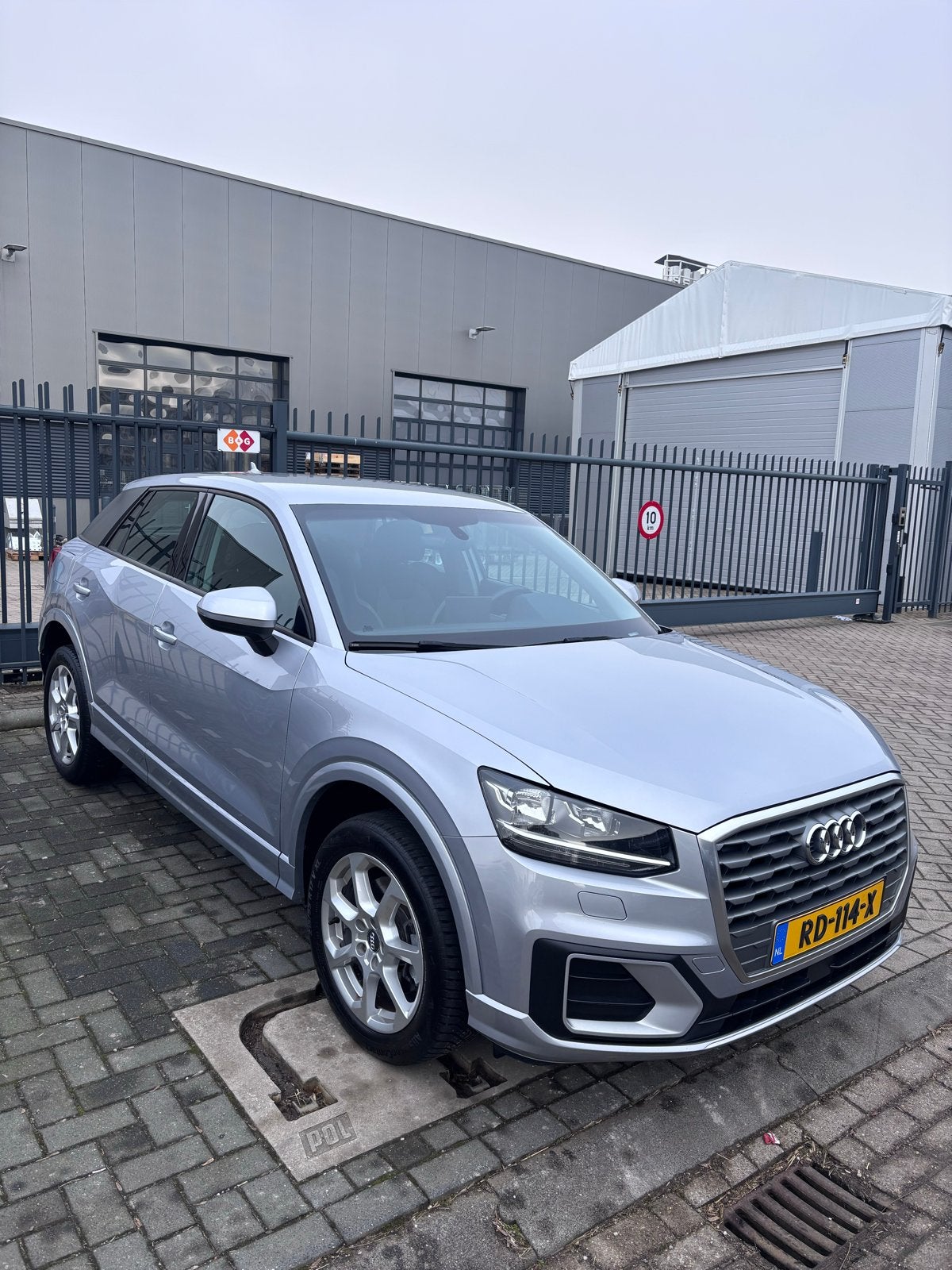 Audi Q2 1.0 Tfsi Ultra S Tronic 2017 Grijs, Auto's, Audi, Particulier, Q2, ABS, Adaptieve lichten, Adaptive Cruise Control, Airbags