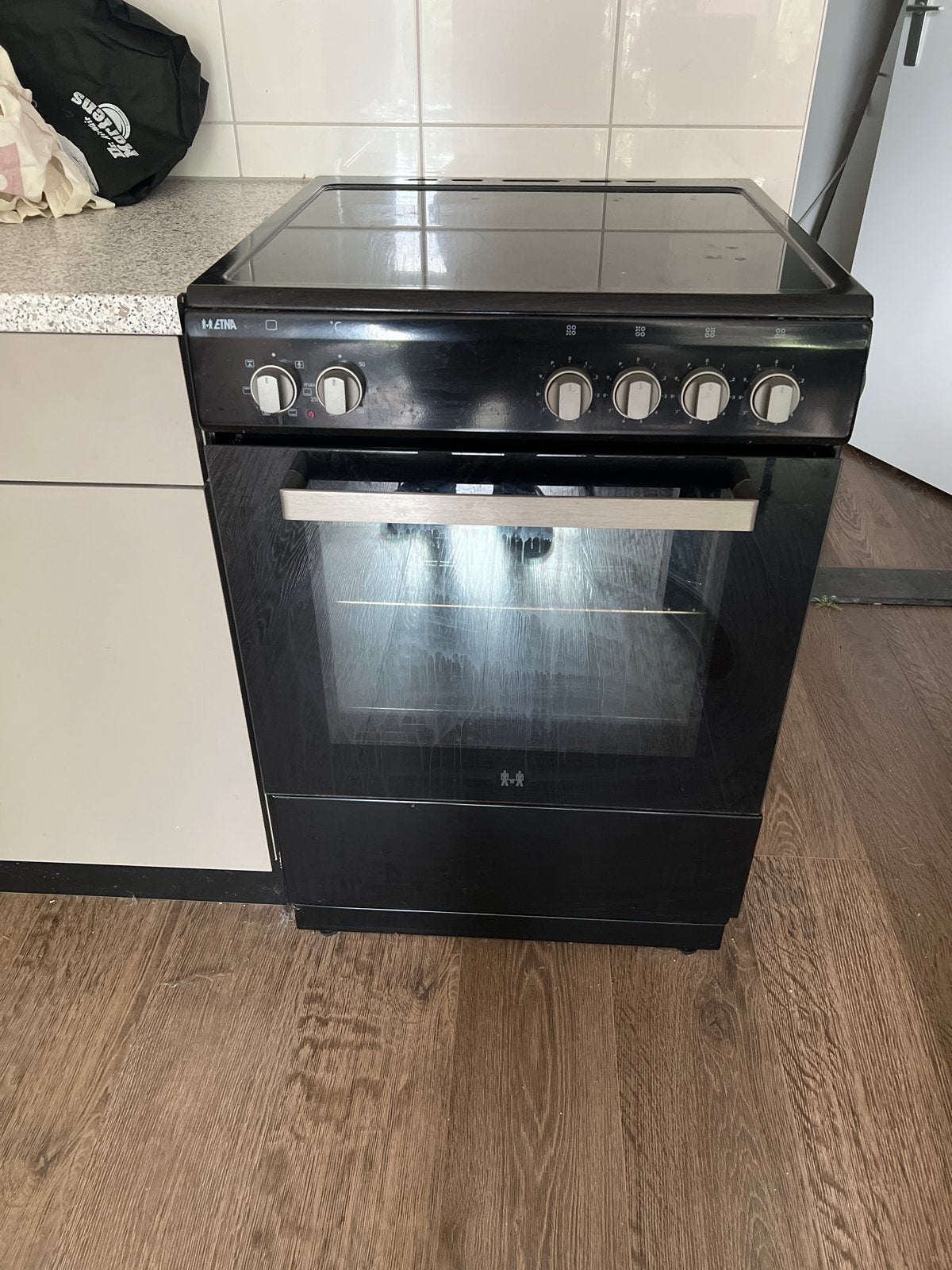 Etna Vrijstaande Oven met Kookplaat - Zwart, Ophalen, Gebruikt, Oven, Hete lucht
