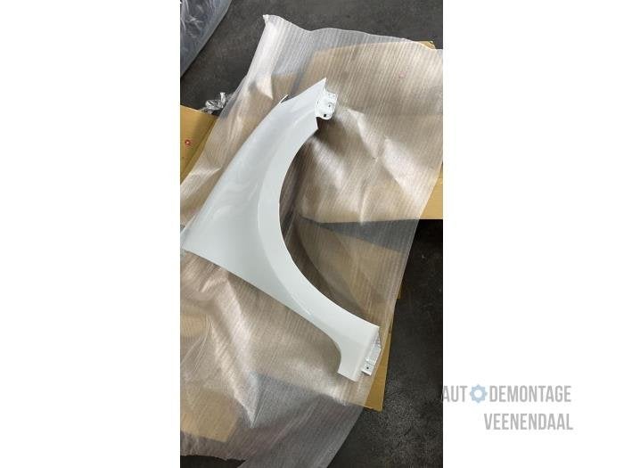 Scherm rechts-voor van een Suzuki Swift (ZVR), Auto-onderdelen, -, -, Nieuw, Ophalen of Verzenden