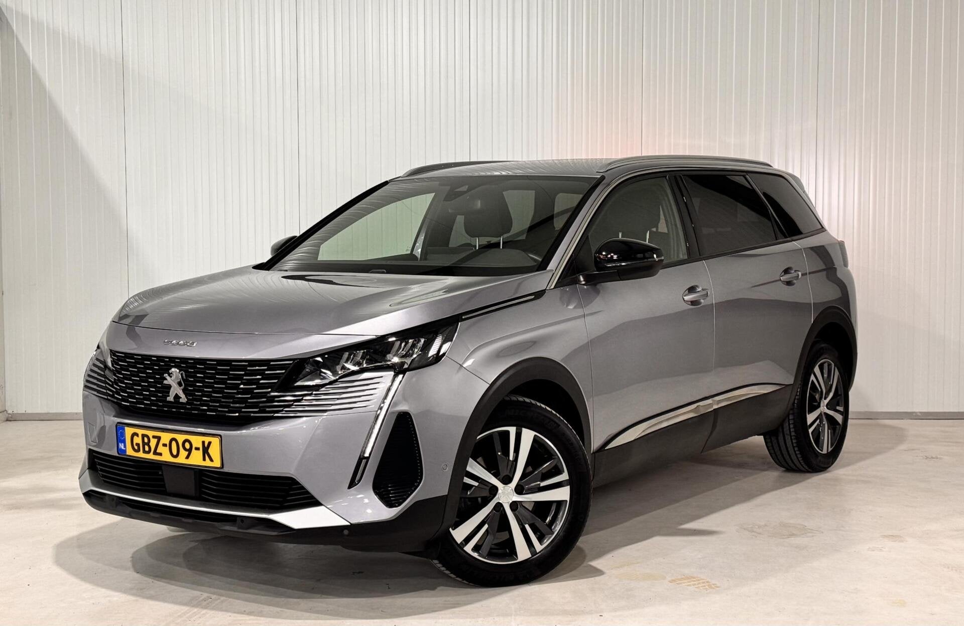 Peugeot 5008 1.2 PureTech Active Pack Business|360 CAMERA|7P, Voorwielaandrijving, 15 km/l, Gebruikt, Euro 6