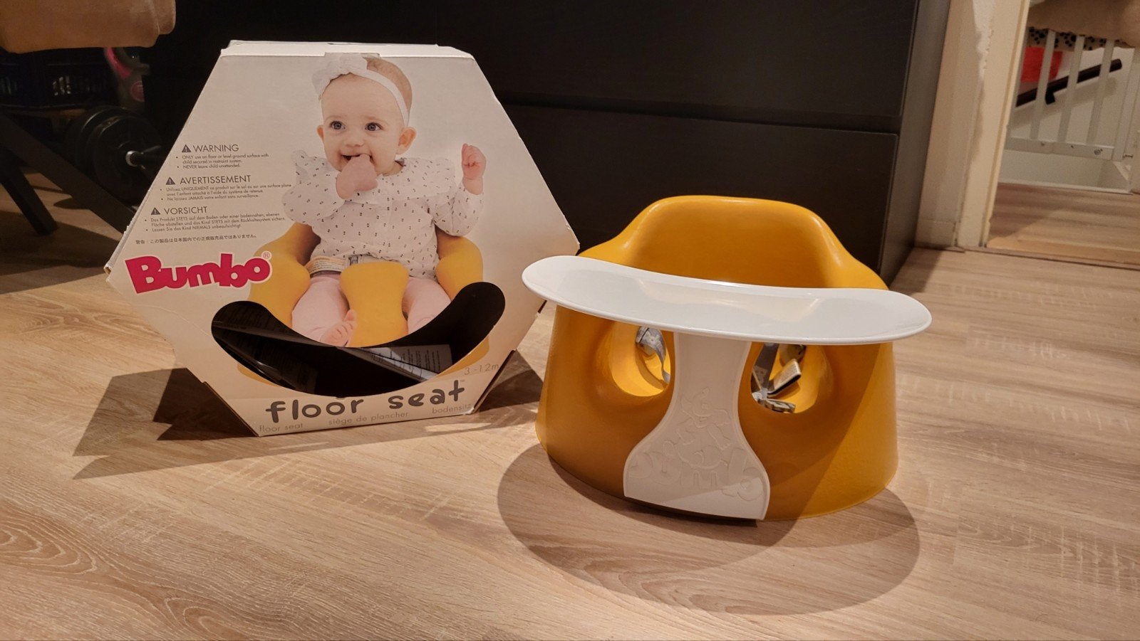 Bumbo Floor Seat met speelblad - Geel, Ophalen, Gebruikt, Overige typen, Afneembaar eetblad