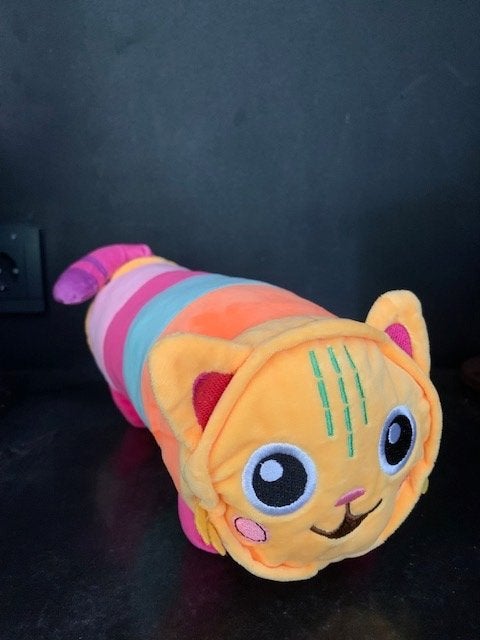 Nieuw !!  Gabby's Dollhouse Pillow Cat / Kussen kat knuffel, Kinderen en Baby's, Ophalen of Verzenden, Nieuw, Overige typen