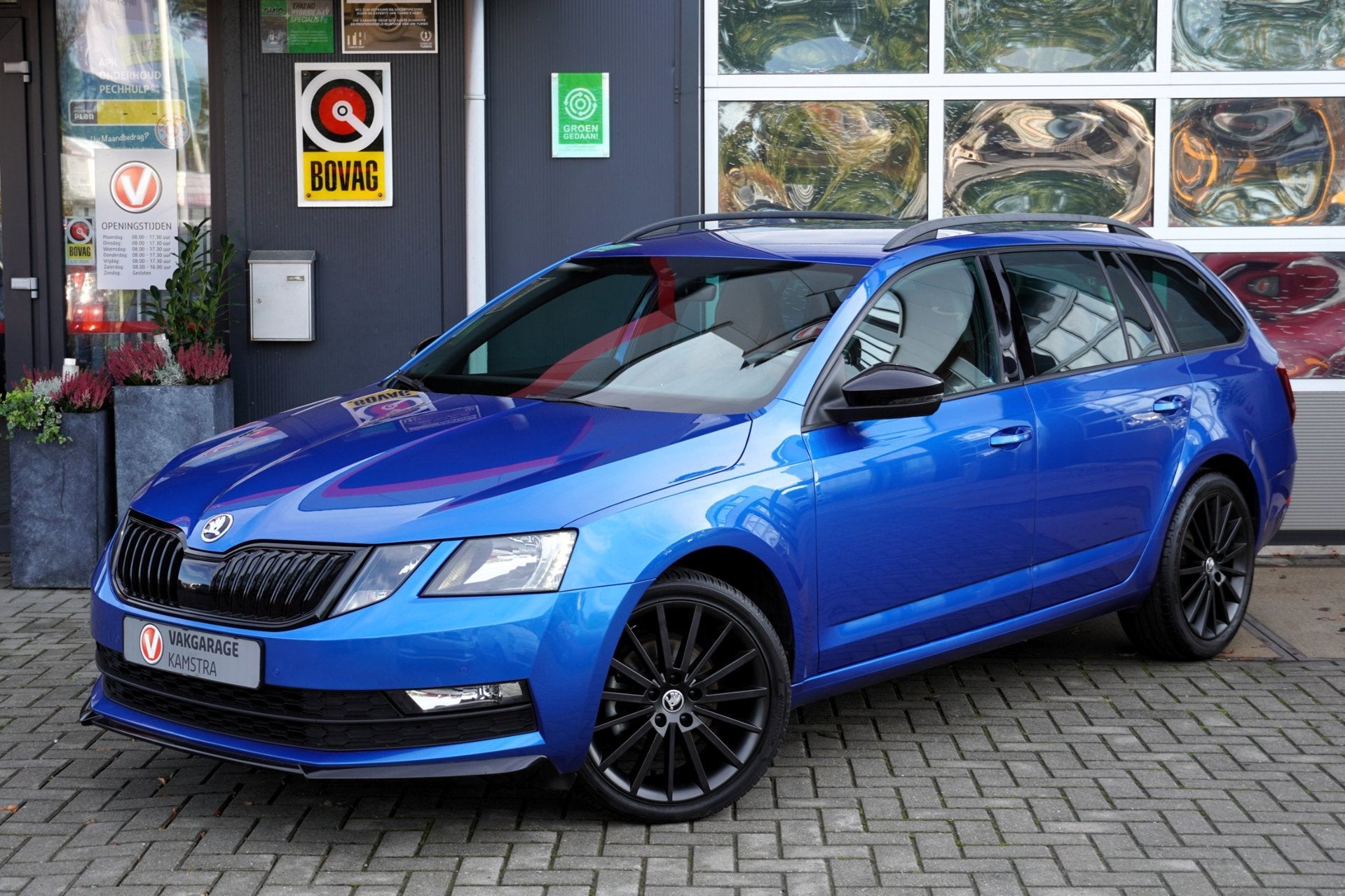 Skoda Octavia Combi 1.5 TSI 150PK Sport Navi/DAB/Cruise/Lede, Auto's, Euro 6, 4 cilinders, 150 pk, Blauw
