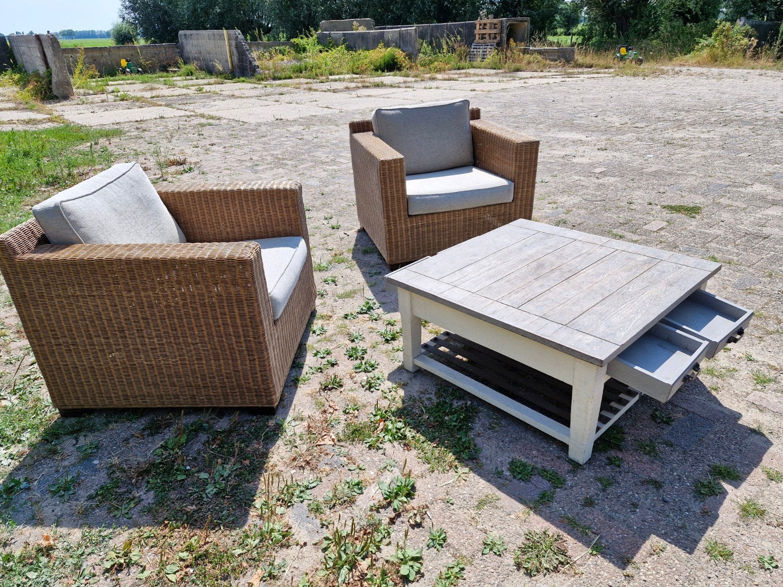 Rotan fauteuils met salontafel - Tuinset, Huis en Inrichting, Gebruikt, Twee, Bruin, Landelijk, Bohemian
