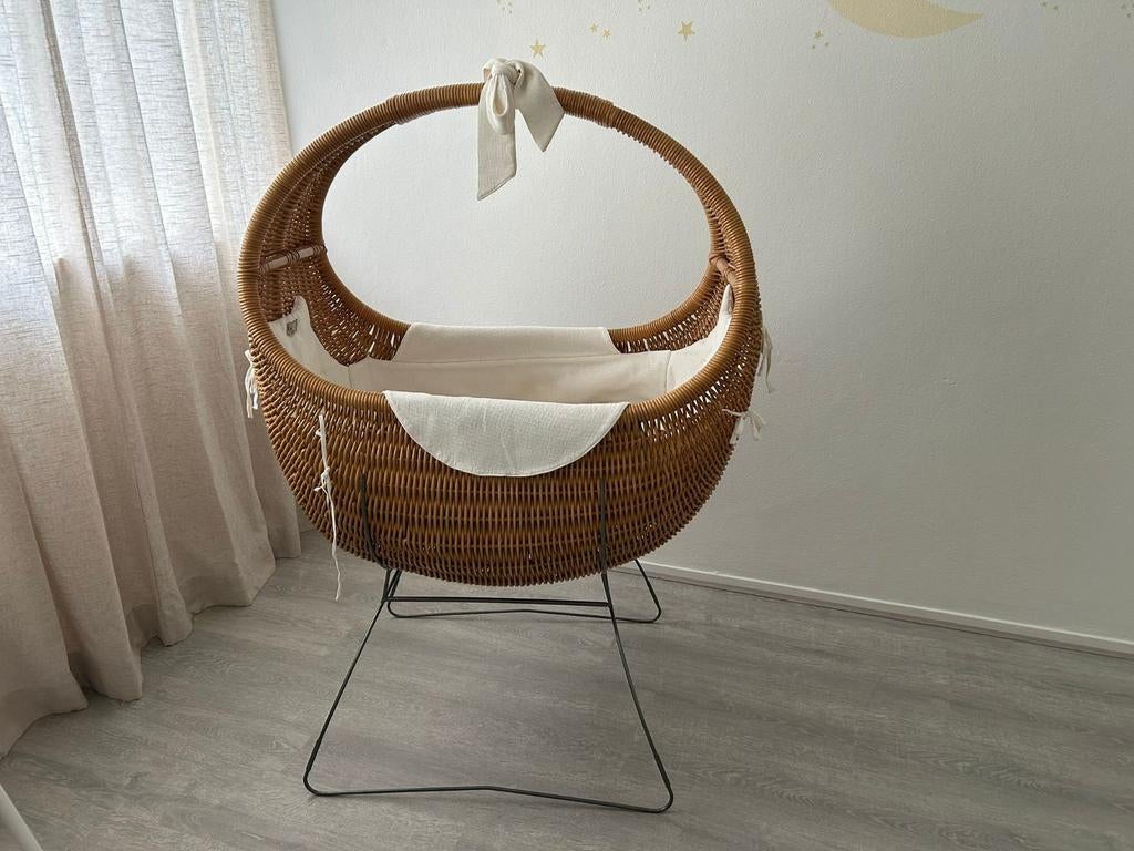 Rieten wieg (mand), Kinderen en Baby's, Ophalen of Verzenden, Zo goed als nieuw, Wieg
