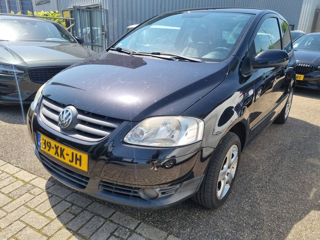 Volkswagen Fox 1.4 Trendline Sport, Auto's, Voorwielaandrijving, Zwart, 4 stoelen, Zwart
