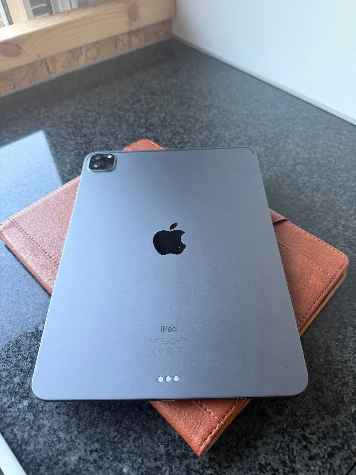 Apple iPad Pro (2020) 11 inch 128GB Wifi + Cellular Spacegri, Computers en Software, 11 inch, Ophalen of Verzenden, Zo goed als nieuw