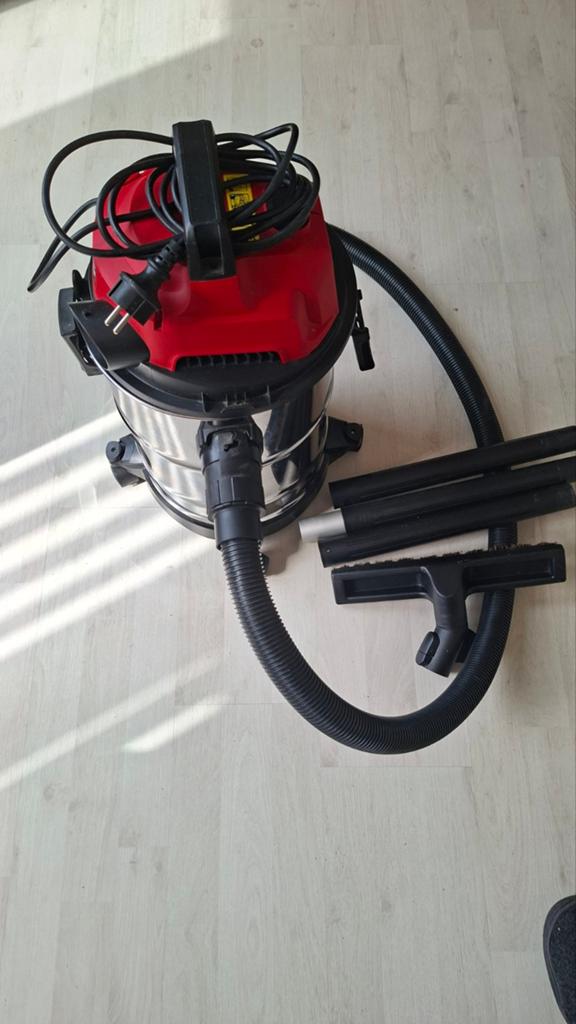 Einhell nat en droog zuiger, Ophalen