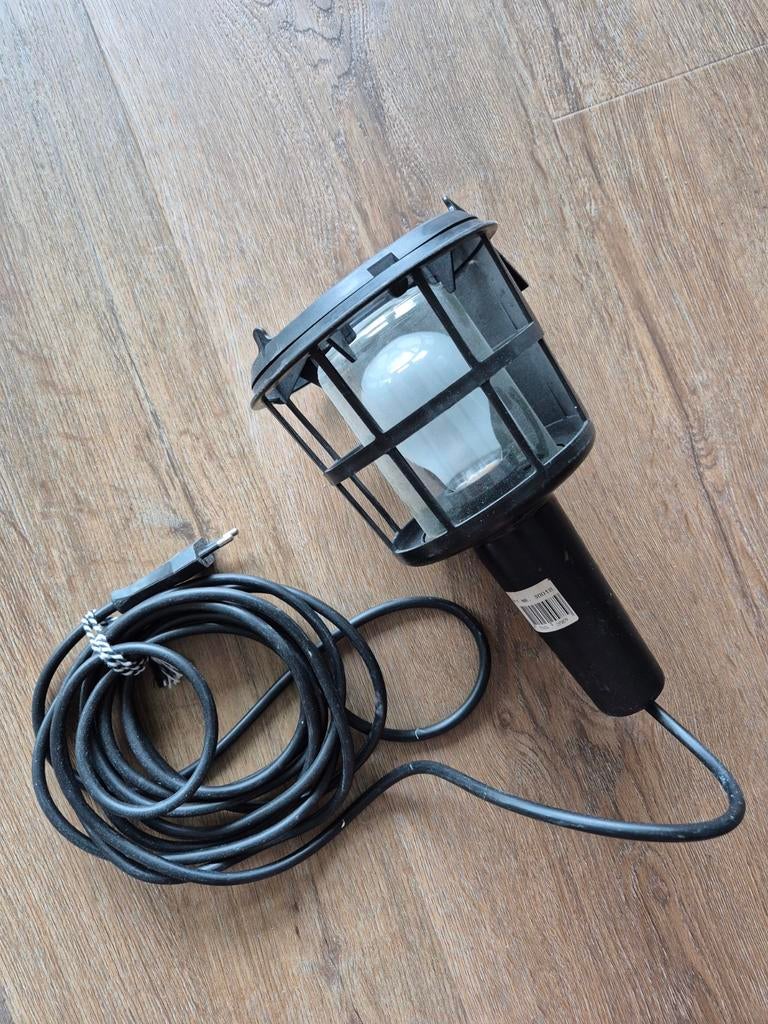 Handige looplamp / bouwlamp met lange kabel, Ophalen of Verzenden, Gebruikt, Industrieel