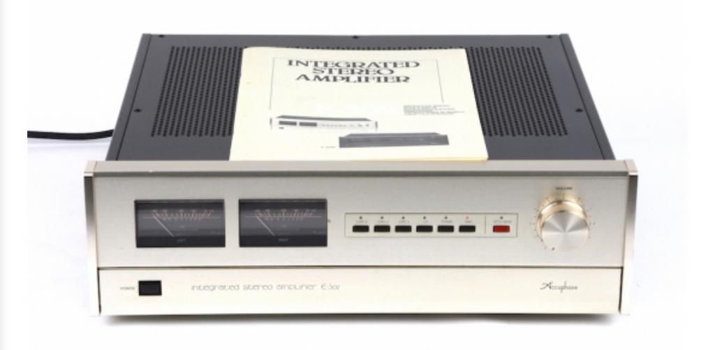 Accuphase E-302 Versterker + Handleiding, Ophalen, Zo goed als nieuw, 120 watt of meer, Overige merken