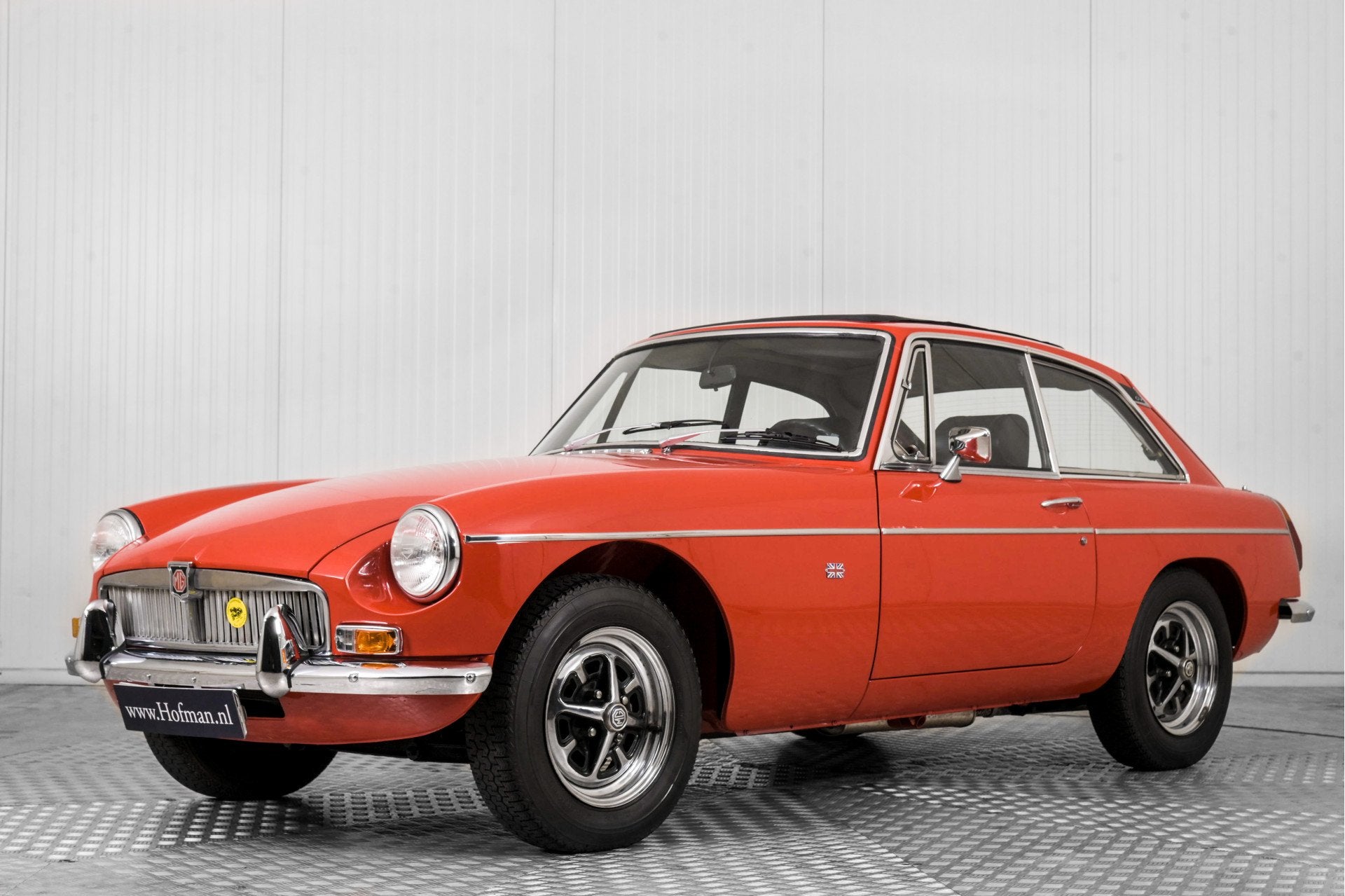 MG B MGB GT MGBGT overdrive (bj 1975), Auto's, B, Achterwielaandrijving, Gebruikt, Bedrijf